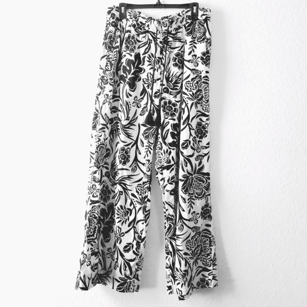 Wide Leg Pants Size Large
